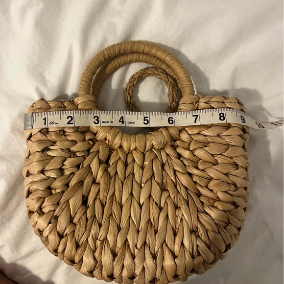 Abercrombie Wicker Basket Crossbody Bag - Picture 9 of 9